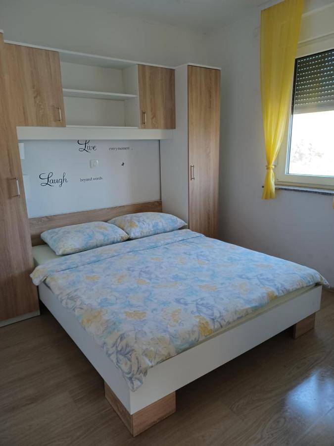 Apartmani Suncev Sjaj Rtina Esterno foto