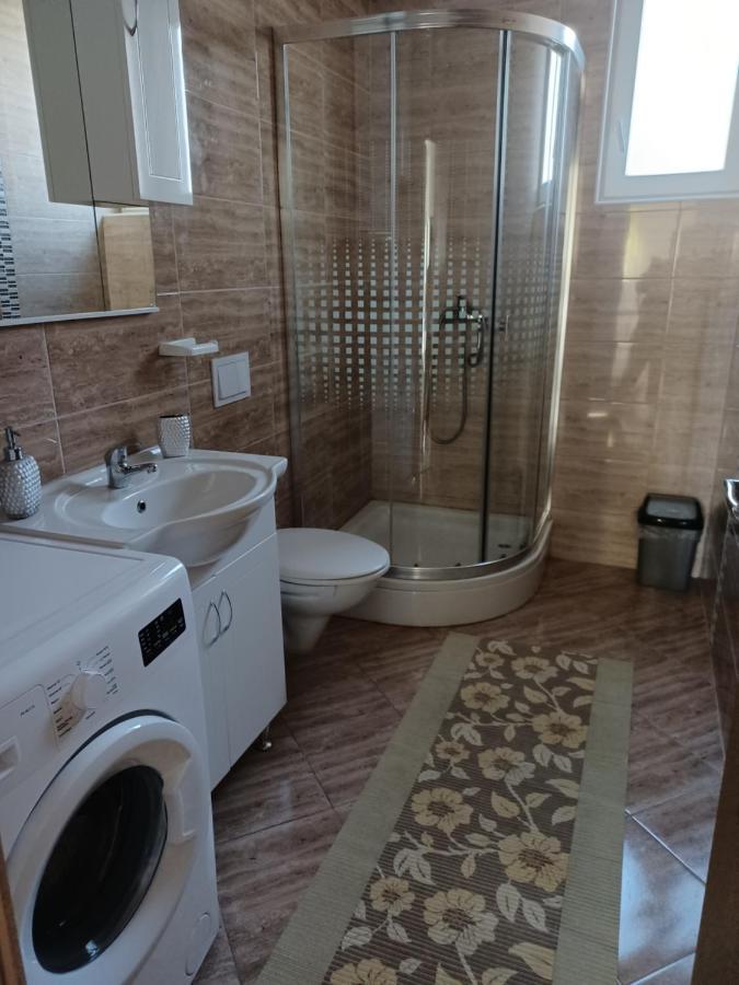 Apartmani Suncev Sjaj Rtina Esterno foto