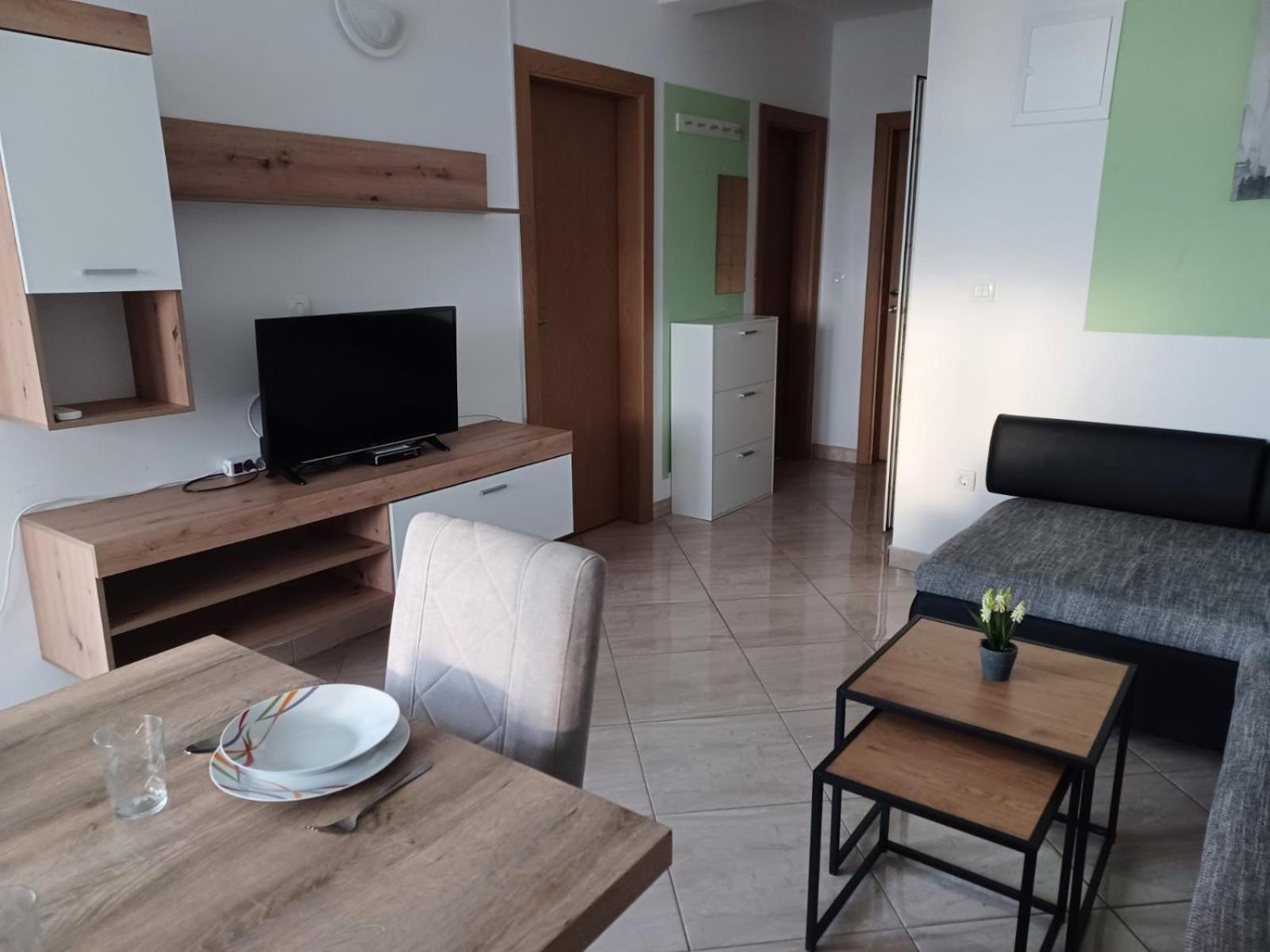 Apartmani Suncev Sjaj Rtina Esterno foto